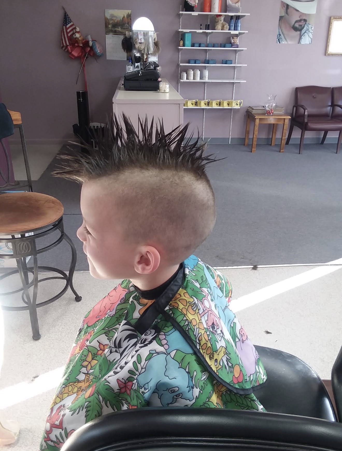 Short textured haircut